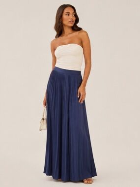 NWT Massimo Dutti Navy Blue Pleated Maxi Skirt Size S